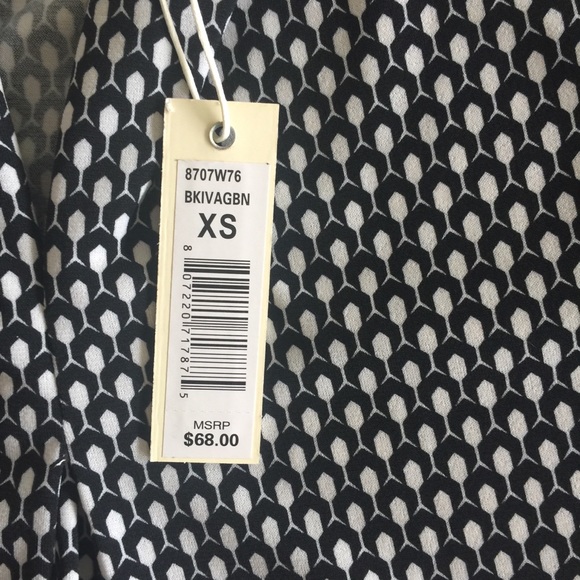 Max Studio Top - Picture 4 of 4